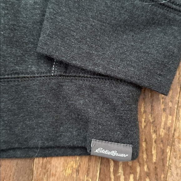 Eddie Bauer Men's Dark Gray Crewneck Sweatshirt, Medium - Picture 2 of 5